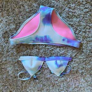 TRIANGL TYE DYE BATHING SUIT SIZE XXS